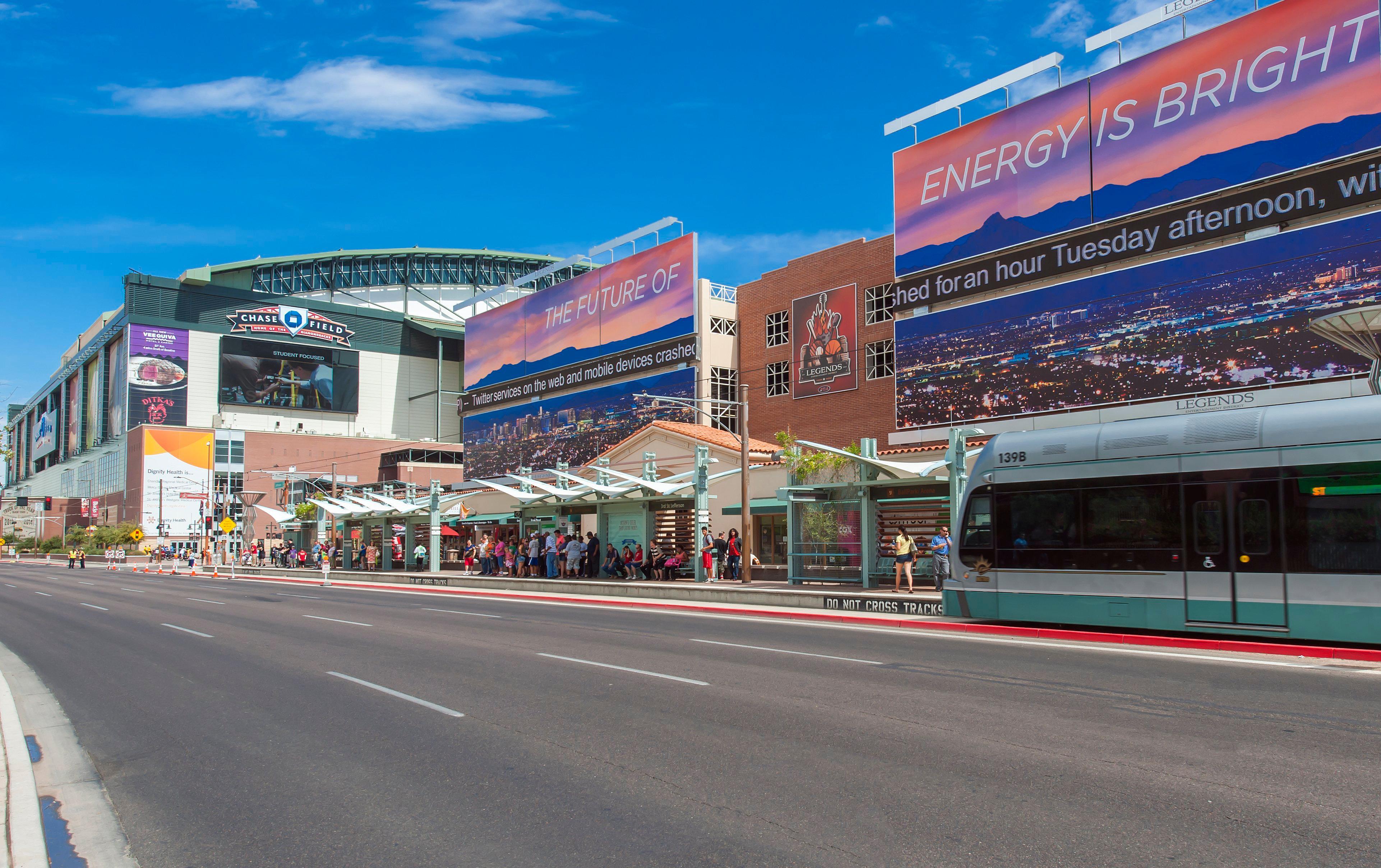 Holiday Inn And Suites Phoenix Airport North By Ihg Exterior foto