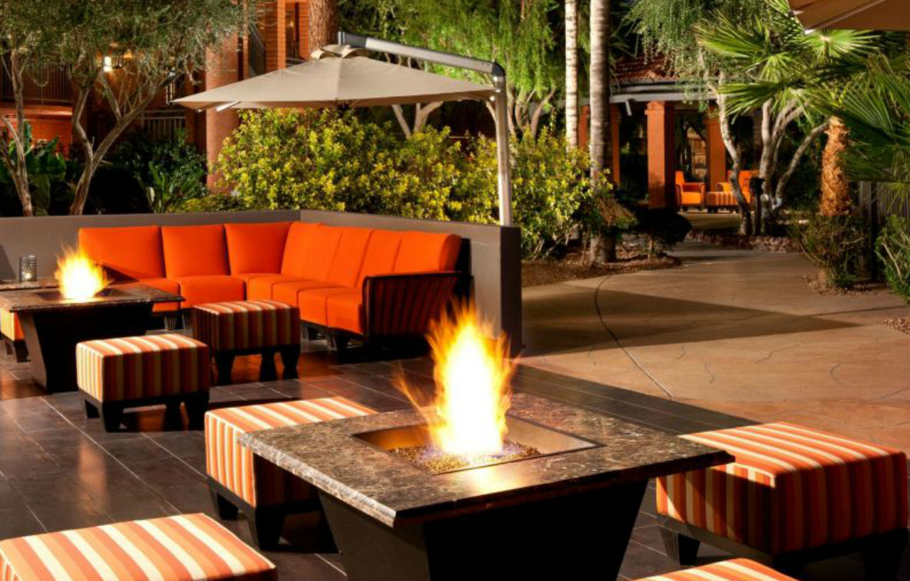 Holiday Inn And Suites Phoenix Airport North By Ihg Exterior foto